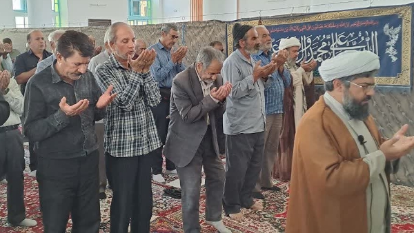 معصومه س الگوی بی بدیل دختران ما/ دفاع مقدس رمز مقاومت ملت ایران