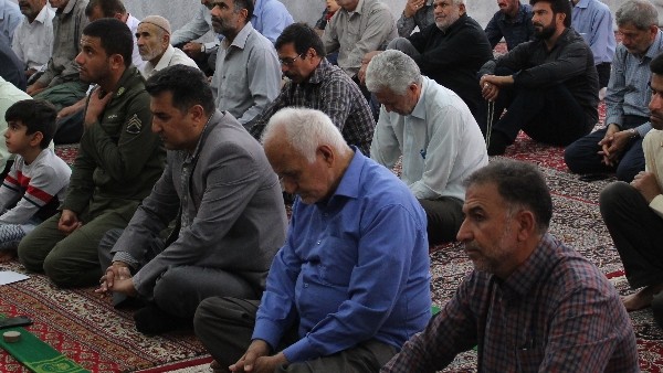 از آثار قضاوت عادلانه نظم و آرامش و امنیت در جامعه است