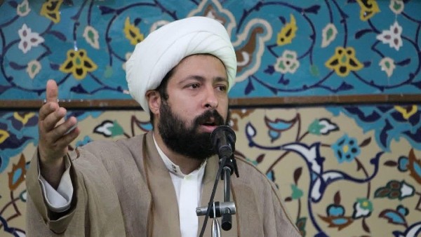 تقدیروتشکررهبرانقلاب ازاقدامات خوب دولت وحضورسرزده درسیستان وخوزستان