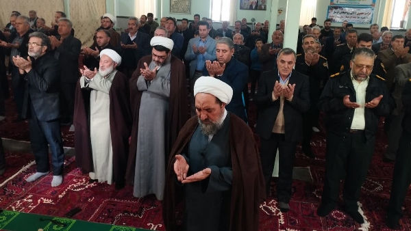 ۱۶ آذر روز دانشجو _روز دانشجو(۱۶آذر) از ایام الله ۱۳۳۲//سنگینی قیامت در آسمانها و زمین تبیین و تفسیر سنگینی قیامت قیام و قیامت ناگهانی و مبهوت کننده است///مذاکره چندین بار تجربه شد ، فائده نداشت