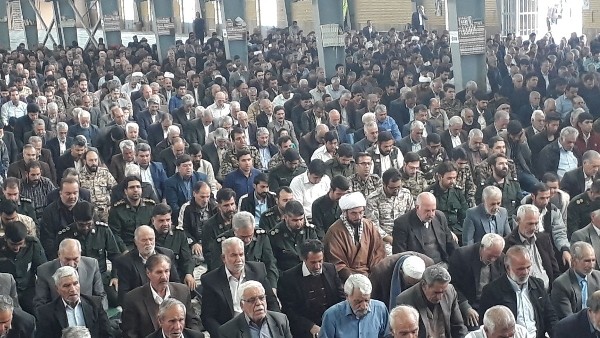 امام جمعه رفسنجان : عدم عمل به وعده ناشی از سوء مدیریت است / آمریکا در صحنه تحریم جمهوری اسلامی تنها مانده است