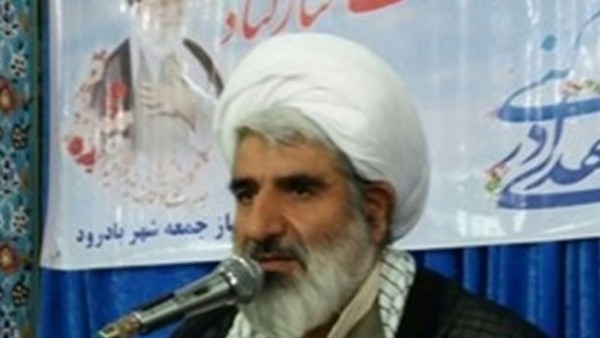 امام‌جمعه بادرود: «مرگ بر آمریکا» را هم در شعار هم در عمل نشان می‌دهیم