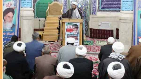 ریشه انقلاب اسلامی ما به یک بانوی معصومه و مظلومه ای برمیگردد که دشمنان خدا فرصت آزادی و زندگی طبیعی را به او ندادند