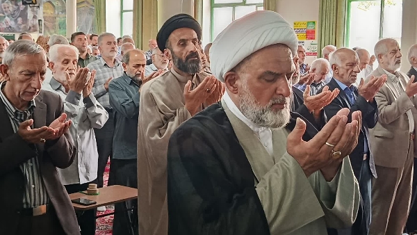 دردسری که ملت ایران در داخل از دوستداران آمریکا میکشد بمراتب بدتر از دردسر خود آمریکاییها و شخص ترامپ است!