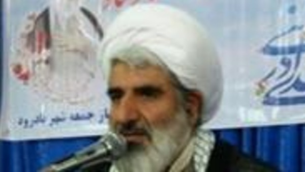 امام جمعه بادرود گفت: محاکمه معاون اجرایی سابق حوزه ریاست قوه قضائیه به اتهام رشوه و پول‌شویی و جعل سند و اعمال نفوذ نشان داد که دستگاه قضائی جمهوری اسلامی در برخورد با مفسدان اقتصادی و مجرمان و دانه درشت‌ها شوخی ندارد.