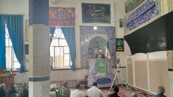 مردم با بصیرت راه فتنه گران را بستند