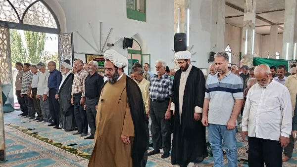 حفظ وحدت بر همه شیعیان لازم است