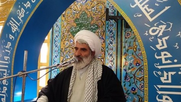 امام جمعه بادرود تأکید کرد مردم چشم انتظار محاکمه مفسدان اقتصادی