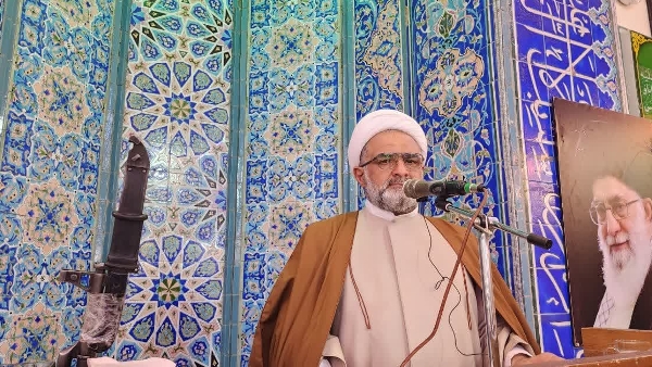 این دنیا اقیانوس پُر عُمقی است که این همه ملتها با دروغ در آن غرق شده ‌اند نه با راست و حقیقت گفتن!