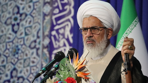 ضروریات حیات هر جامعه‌ای، پوشش و حجاب است
