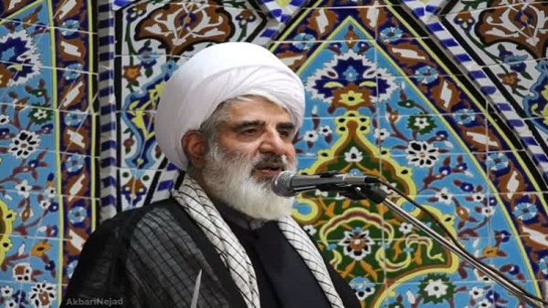 پیامبر بزرگوار اسلام ص در بیانی فرمودند : عابدترین مردم کسی است که فرائض و واجبات الهی را به جا می آورد .