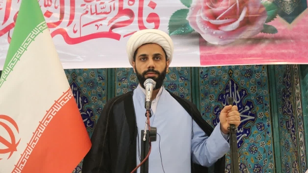 کارکنان پتروشیمی جهادگران عرصه اقتصاد هستند | میثاق امت با ولایت عامل حفظ اسلام و انقلاب است