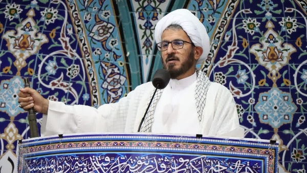 امام جمعه عالیشهر: همه سعادت ها و همه شقاوت ها ریشه اش در مدرسه و کلیدش هم دست معلمی است که می تواند با ساختن خودش یک کشوری را پیش ببرد و یک جمعیتی از جوانان که آینده کشور دستشان هست را متعهد بار بیاورد