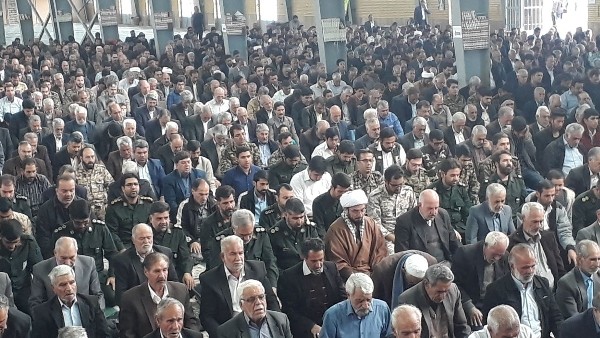 امام جمعه رفسنجان مطرح کرد : سیستم بانکی یکی از سیستم های بسیار غلط در جامعه است