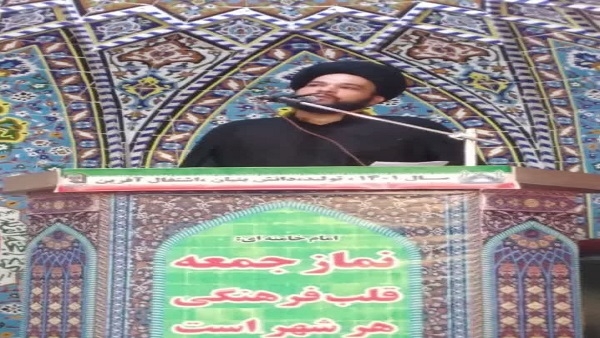 باید مواظب باشیم همیشه در میدان جهاد اکبر در حال مبارزه با هوای نفس و شیطان باشیم.
