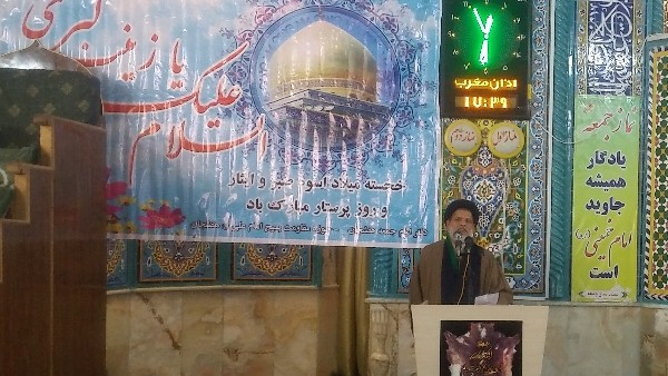 مسئولین به معیشت مردم توجه ویژه کنند وبا برنامه ریزی از ظرفیت های درونی کشور برای کسب وکار وشغل  جوانان کاری موثر و اساسی انجام دهند.