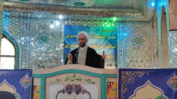 امام خمینی ره موسی زمان بود برای مبارزه بافرعون زمان قیام کرد