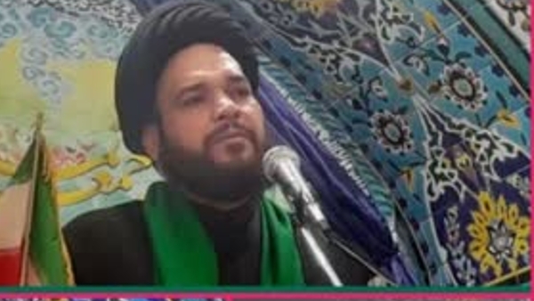مطلبی که باعث آزردگی بعضی از مؤمنین شده بود، سخرانی از رئیس محترم جمهور آقا پزشکیان بود که باعث شد یه مقدار نیروی انتظامی ضعیف بشود. ما در سالگرد وقایعی هستیم که به خاطر اون وقایع به نیروی انتظامی عزیز و محترم ما حمله شد و بعضی از عزیزان نیروی انتظامی مجروح شدند و بعضی به شهادت رسیدند.