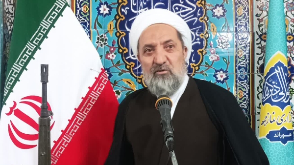 نماز جمعه یک فریضه صد درصد استثنایی است.