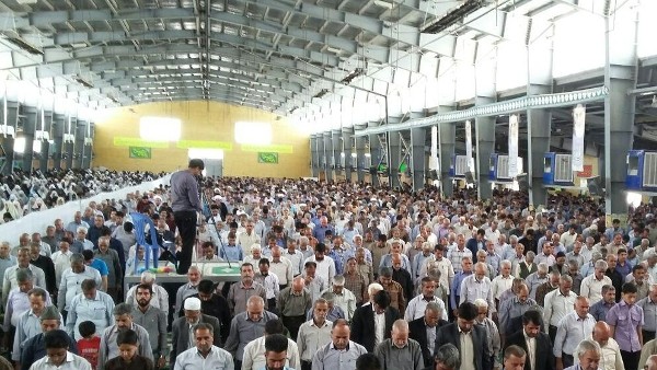 امام جمعه رفسنجان: مجلس به ترمیم تیم اقتصادی دولت کمک کند