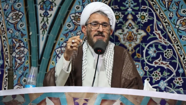 دشمن ما از نماز جمعه می‌ترسد چون به مردم بصیرت و آگاهی می‌دهد حضور جوانان در نماز جمعه صدها برابر افراد مسن دشمن را می‌ترساند