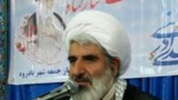 برخی مسئولان با حرف‌های نسنجیده آب به آسیاب دشمن می‌ریزند