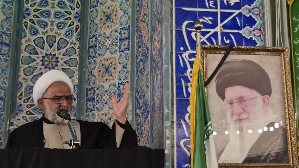 آمریکا هرگز پایگاههای خود در منطقهٔ خلیج فارس را باز پس نخواهد گرفت و دیگر قادر به إعمالِ کنترل بر تنگهٔ هرمز نخواهد بود