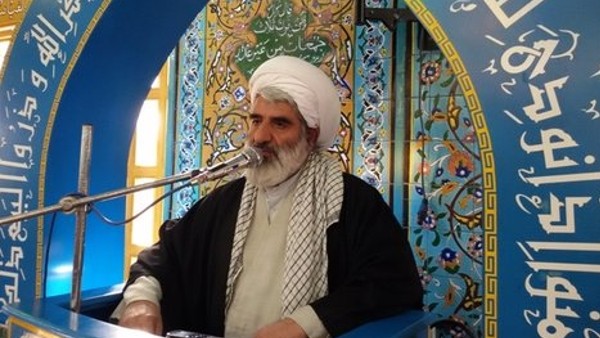 امام جمعه بادرود: نیروی انتظامی در دو شهر بادرود و خالدآباد تجهیز و تقویت می شوند/ انتقال سفارت آمریکا به قدس شریف انتفاضه ملت فلسطین را توسعه می دهد