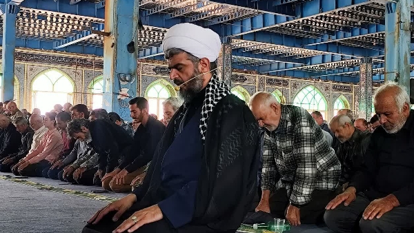 عزت و استقامت در مکتبِ سیدالشهدا (ع)