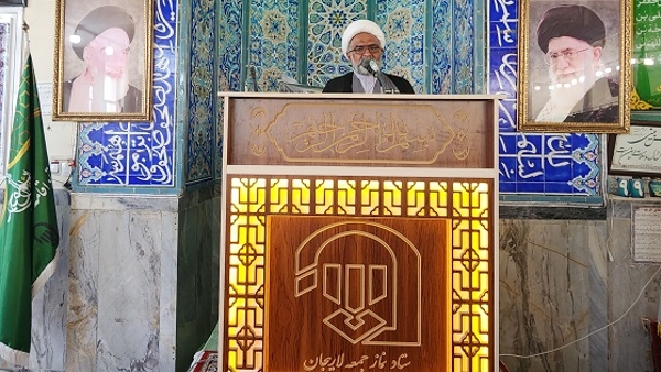 مسیر حل مشکلات اقتصادی کشور از درون کشور میگذرد نه از بیرون و میزهای فرسایشی مذاکره!