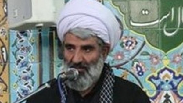 امام جمعه بادرود: پیشنهاد مذاکره آمریکا، شیطنت جدید است