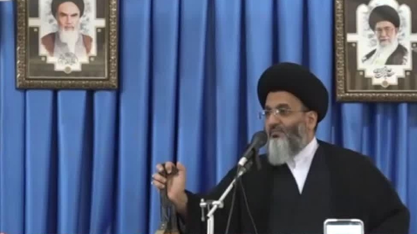 بسیجی یک عنصر سیاسی است