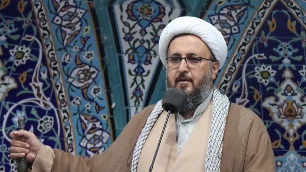 حجت الاسلام پاک نژاد خطیب موقت عالیشهر: برای اینکه ایران ما قوی باشد برای اینکه اهداف رهبر ما به ثمر بنشیند ایستادگی و وحدت و انسجام خیلی مهم هست