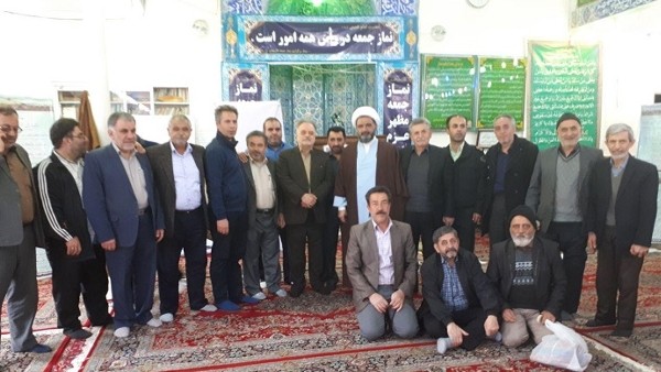 اگر دولت و ملتی نتواند از نظر اقتصادی روی پای خود بایستد باید جلوی أجانب و مستکبرانِ زور گو و بی رحم زانو بزند!