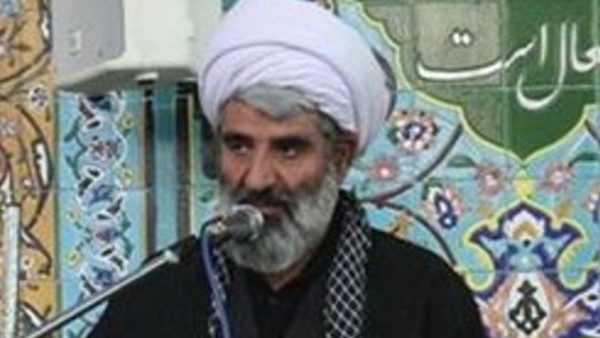 امام جمعه بادرود مطرح کرد استیصال آمریکا در برابر اقتدار سپاه پاسداران انقلاب اسلامی/جایگاه قوی سپاه در منطقه و دنیا