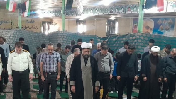 امام جمعه ارزوئیه: تقویت دولت واجب است/ «کار جهادی» مد نظر مسئولان باشد