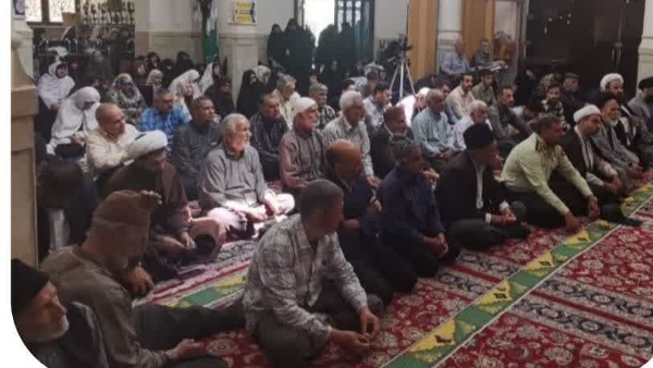 مذاکراتی که آمریکایی ها در بوق و کرنا کردند آن مذاکراتی نیست که بنشینیم با آمریکا سر یک میز و گفتگو کنیم ؛ ما چنین مذاکره ای را شرافتمندانه و عزتمندانه نمی دانیم بلکه این
