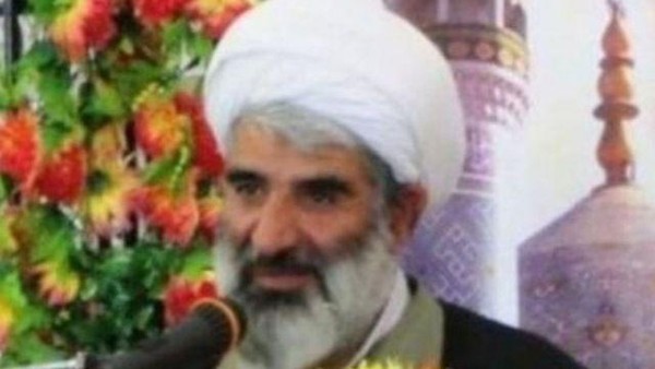 حجت الاسلام والمسلمین حاج اقا قاسمی  امام جمعه بادرود با اشاره به جمعه آخر ماه مبارک رمضان و نامگذاری آن به نام روز قدس خاطرنشان کرد: قدس قبله اول مسلمانان و متعلق به فلسطینیان است
