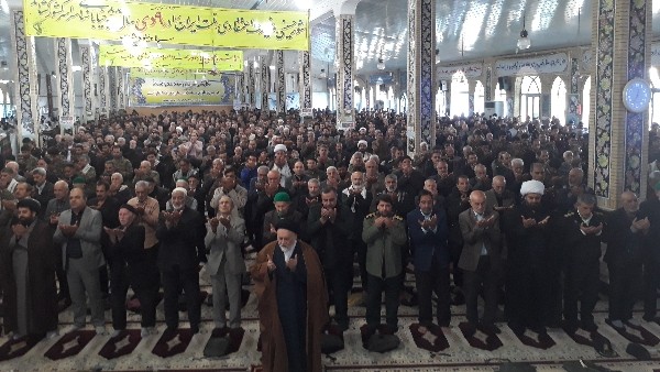 مطمئنا انتقام این شهید بزرگوار را از آمریکا خواهیم گرفت.
