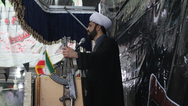 با توجه به برنامه ریزی دشمن جهت به اشوب کشیدن کشور در اربعین انقلاب اسلامی همگان باید هوشیار باشند