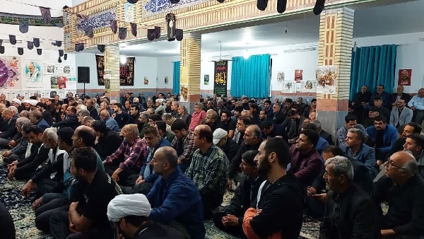 عزت در جهان در کنف مدیریت ولایت