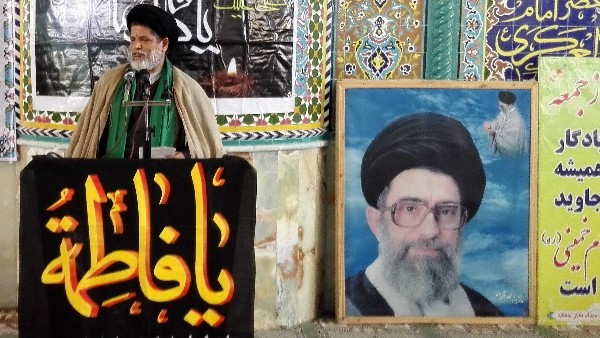 من اطاع الخامنه ای فقد اطاع الله