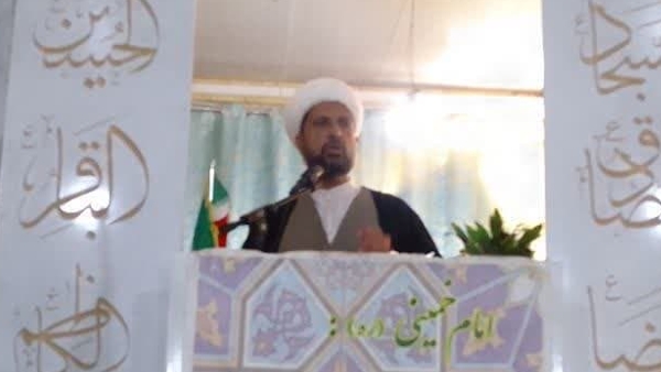 امام‌جمعه شهرستان ارزوئیه:  قاچاق سوخت یارانه ایرانی‌ها را می‌ریزد