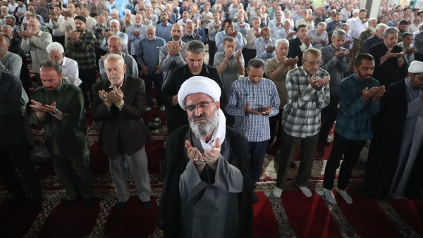 امام علی(ع) در برابر انجام معصیت، قاطع و سرسخت بود / حضرت تازیانه به دست می‌گرفت و در بازار راه می‌رفت و با اجحاف به مسلمین برخورد می‌کرد!