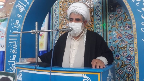 امام جمعه بادرود: دولت، موانع جهش تولید را بردارد