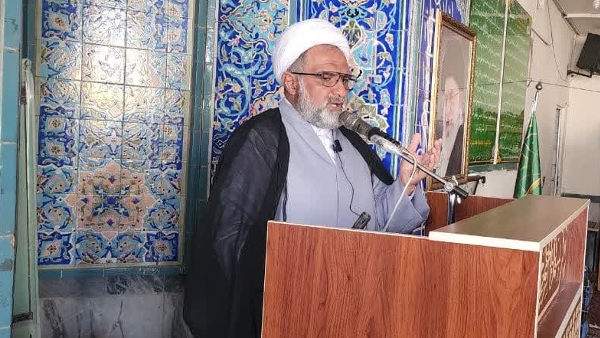 بی شک انقلاب إسلامی از بارقه ها و برکات نورانیت حضرت ام البنین (س) بود که در وجود مادران و همسران شهدا تجلی یافت.