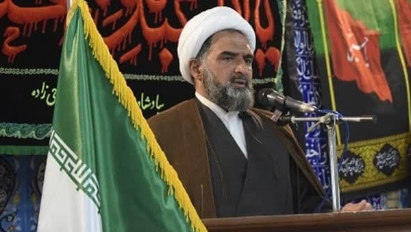 إمروز این واقعه نشان داد شهید سلیمانی برای دشمن از سردار سلیمانی خطرناکتر است و همچنان از تربت و وصیت و راه و رسم سلیمانی می ترسد.