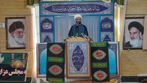 انقلاب جمهوری اسلامی به برکت سید الشهدا و حضرت زهرا محکم در برابر استکبار جهانی ایستاده است