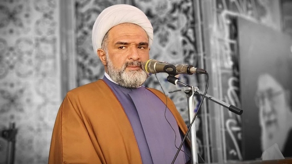 برای حفظ أمنیت کشور همه باید تلاش کنیم.کشور نیازمند توسعه و رفاه است و این أمر در گِروی وجود أمنیت است.