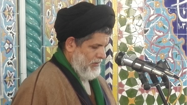 مقام معظم رهبرى : پذیرش مسؤولیت ها اگر با نگاه تكلیف گرایى وتوجه به امور اخروى باشد، آثار و بركات زیادى براى جامعه اسلامى دارد كه ازجمله آن ها مى توان به موارد زیر اشاره كرد: شایسته سالارى و قرارگرفتن افراد لایق در مناصب و مسؤولیت ها، حل سریع تر مشكلات جامعه،عدم كوتاهى وقصور مدیران در همه سطوح، افزایش ضریب امنیت ملى كشور،كاهش بداخلاقى سیاسى و تخریب دیگران، كاهش هزینه هاى ناشى ازرقابت هاى انتخاباتى وتوجه به شاخصه هاى اسلامى در سپردن مناصب مدیریتى